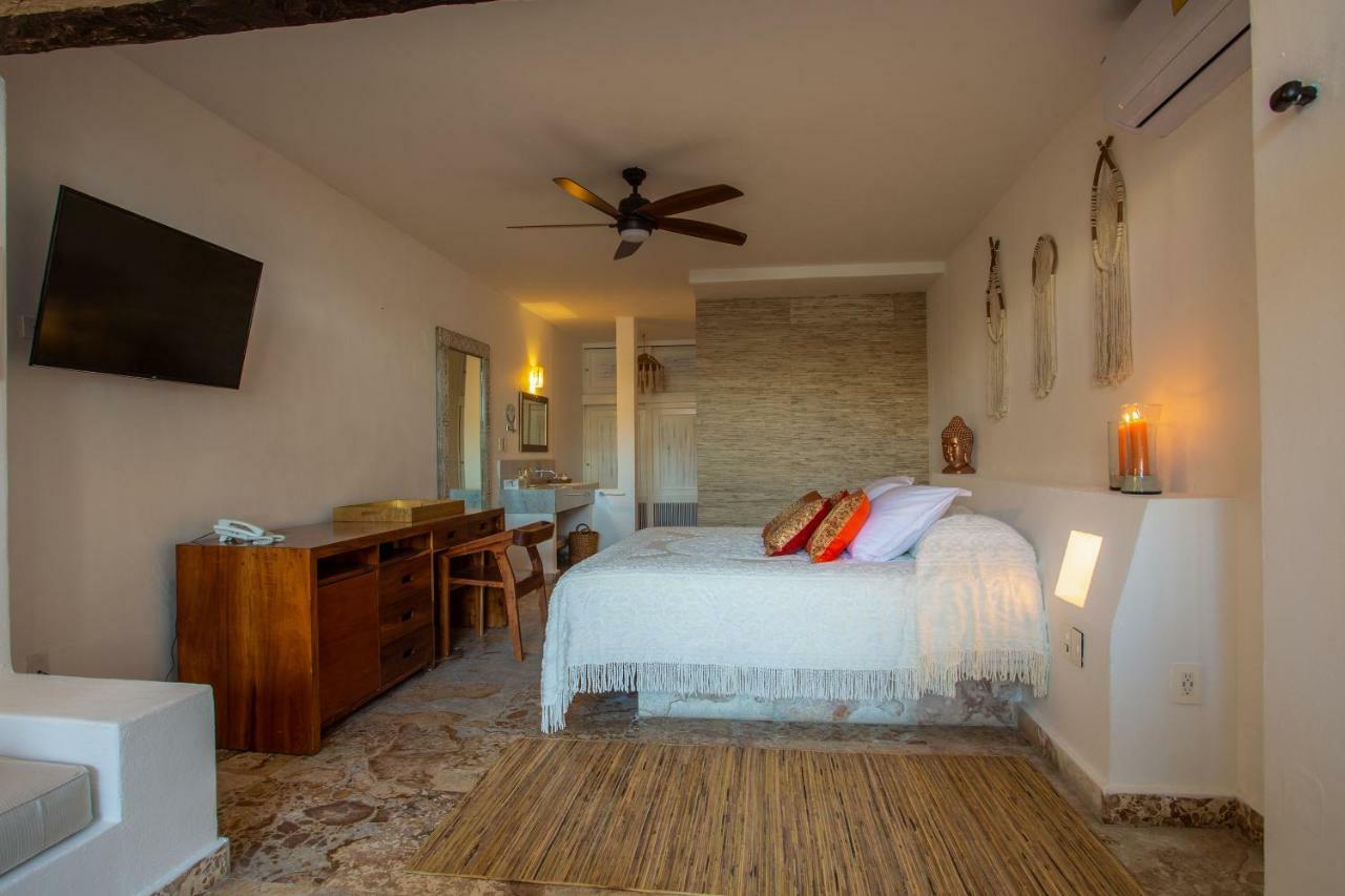 Lotus Beach Hotel - Adults Only Isla Mujeres Extérieur photo